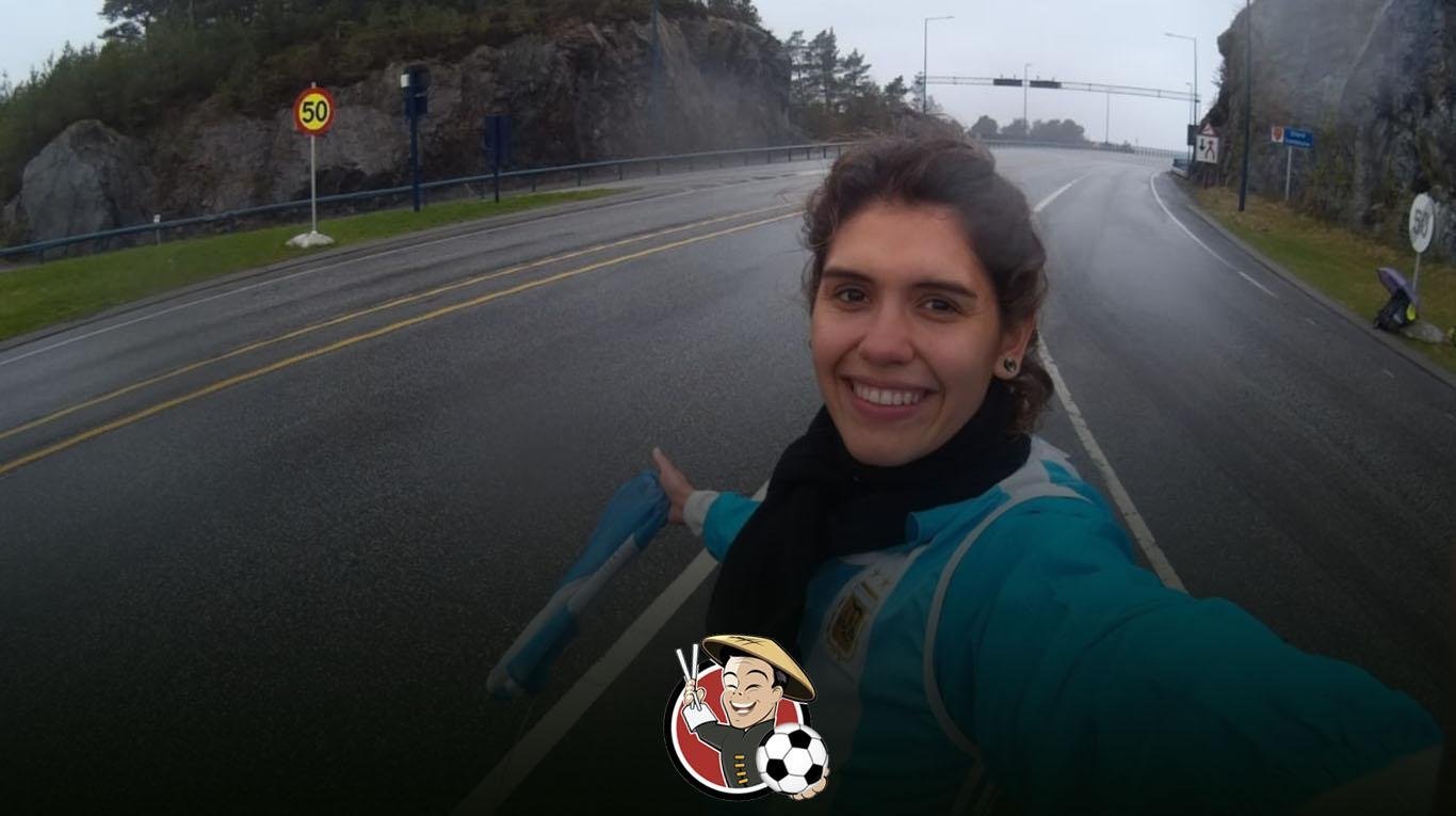 El viaje de Agustina, la hincha que hace dedo por Europa para ver a la Selección